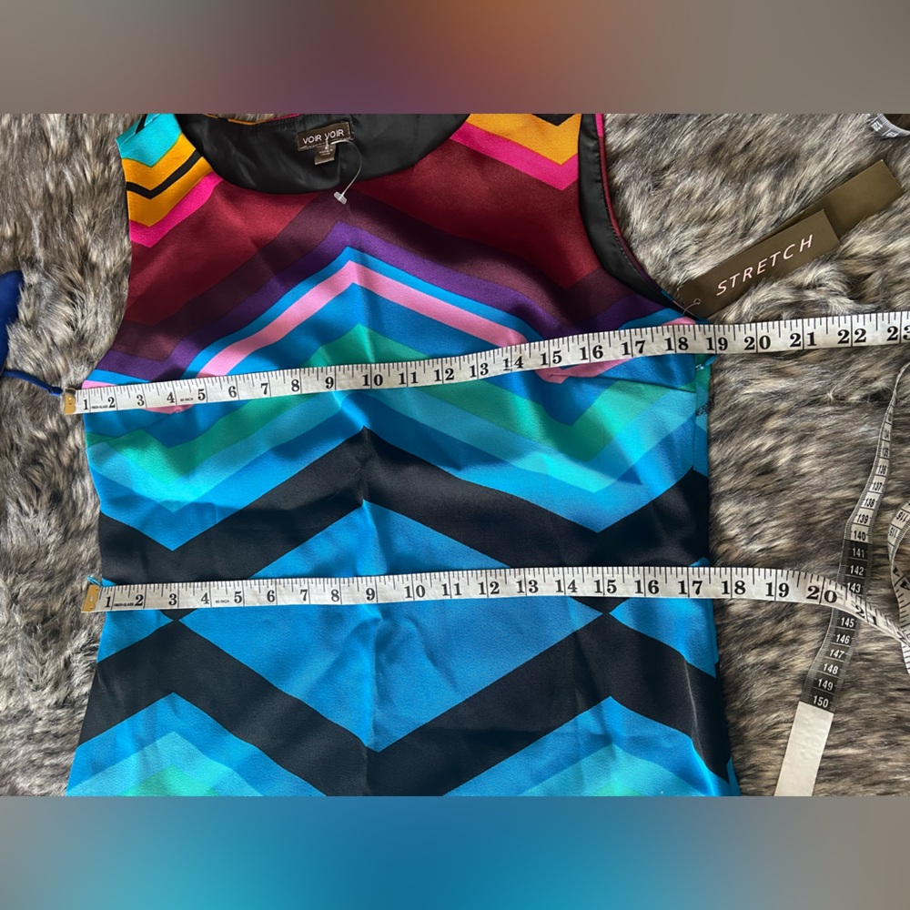 Multicolor Patterned Dress - Picture 4 of 9